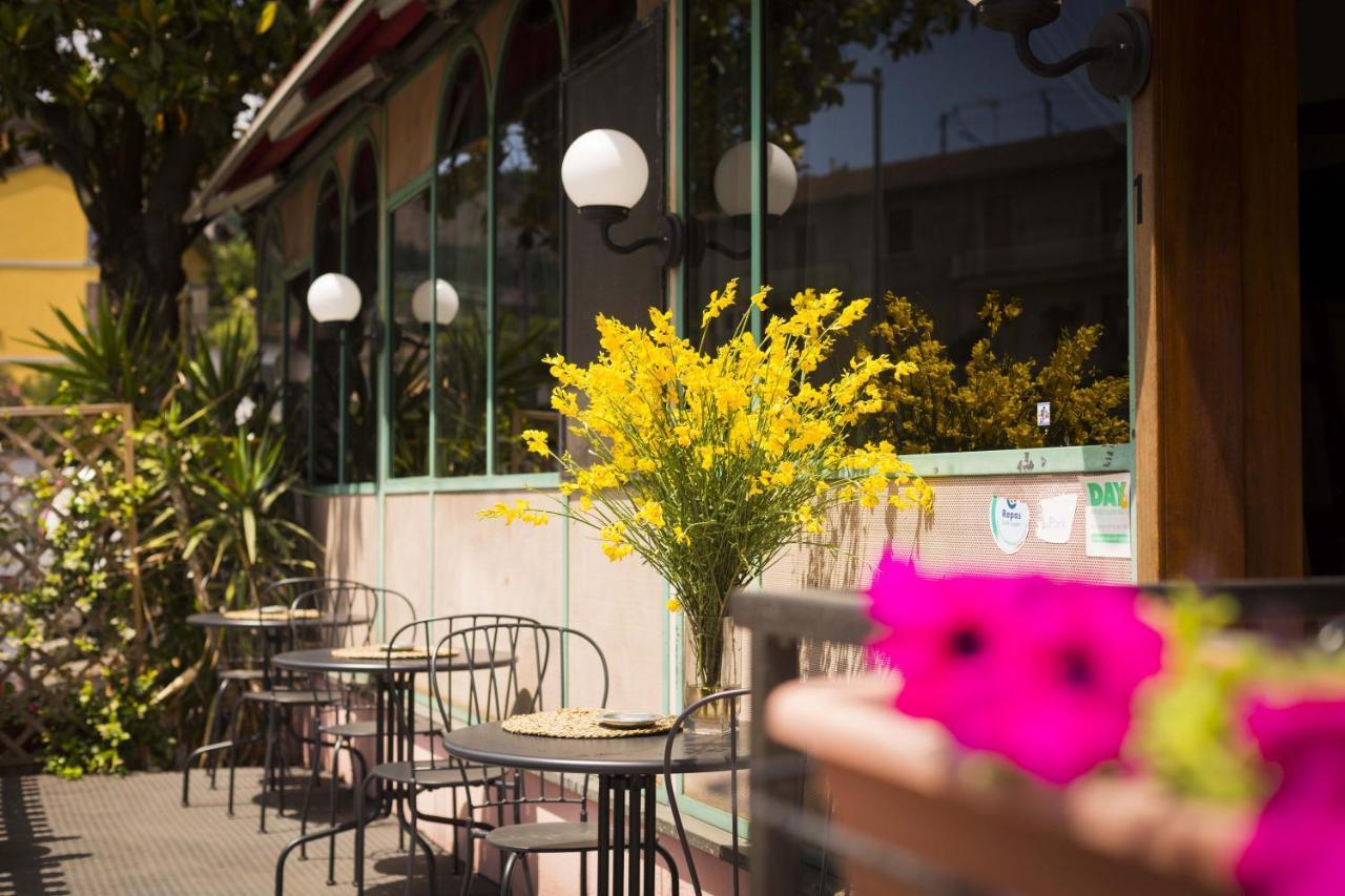 Hotel Ristorante Umbria Orvieto Exterior photo